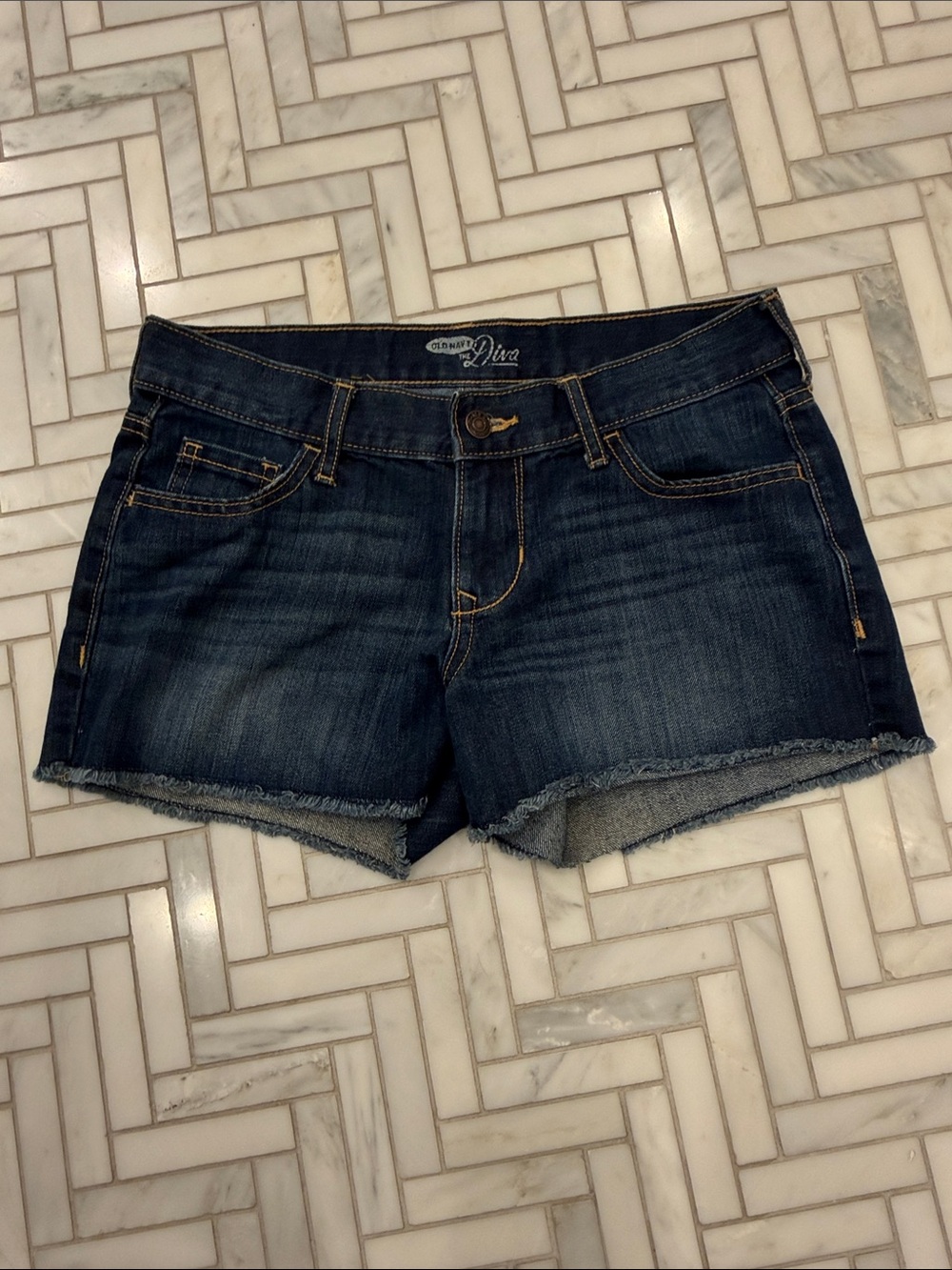 Old Navy Indigo Frayed Hem Denim Shorts “The Diva” style